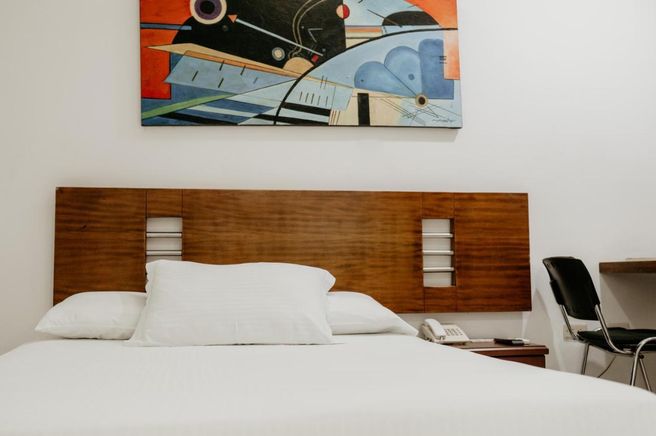 Hotel Barrancabermeja Plaza Экстерьер фото